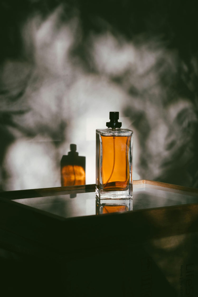 Oud and woody fragrances
